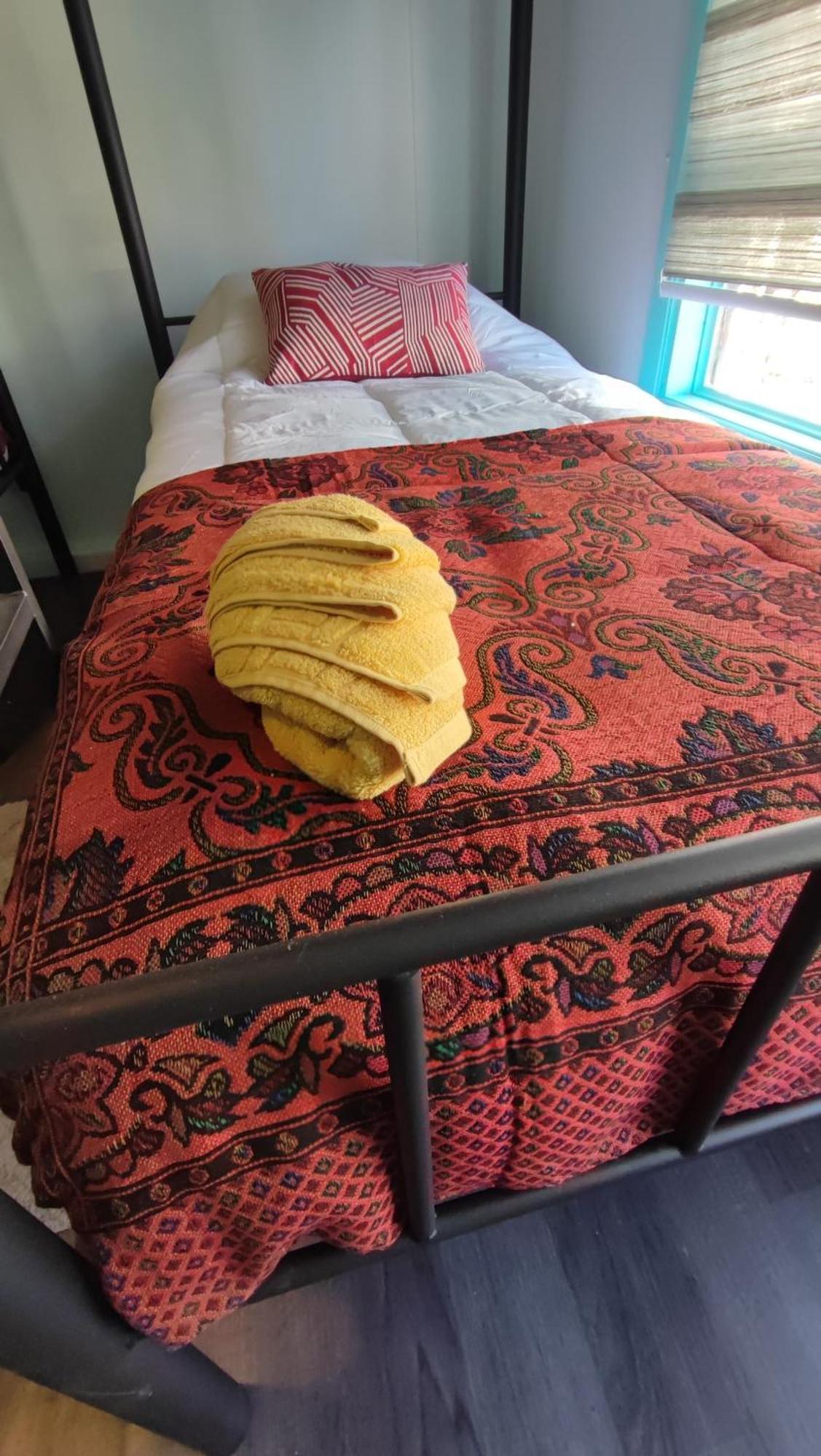 بويرتو ناتالز Hostel Kuntur المظهر الخارجي الصورة
