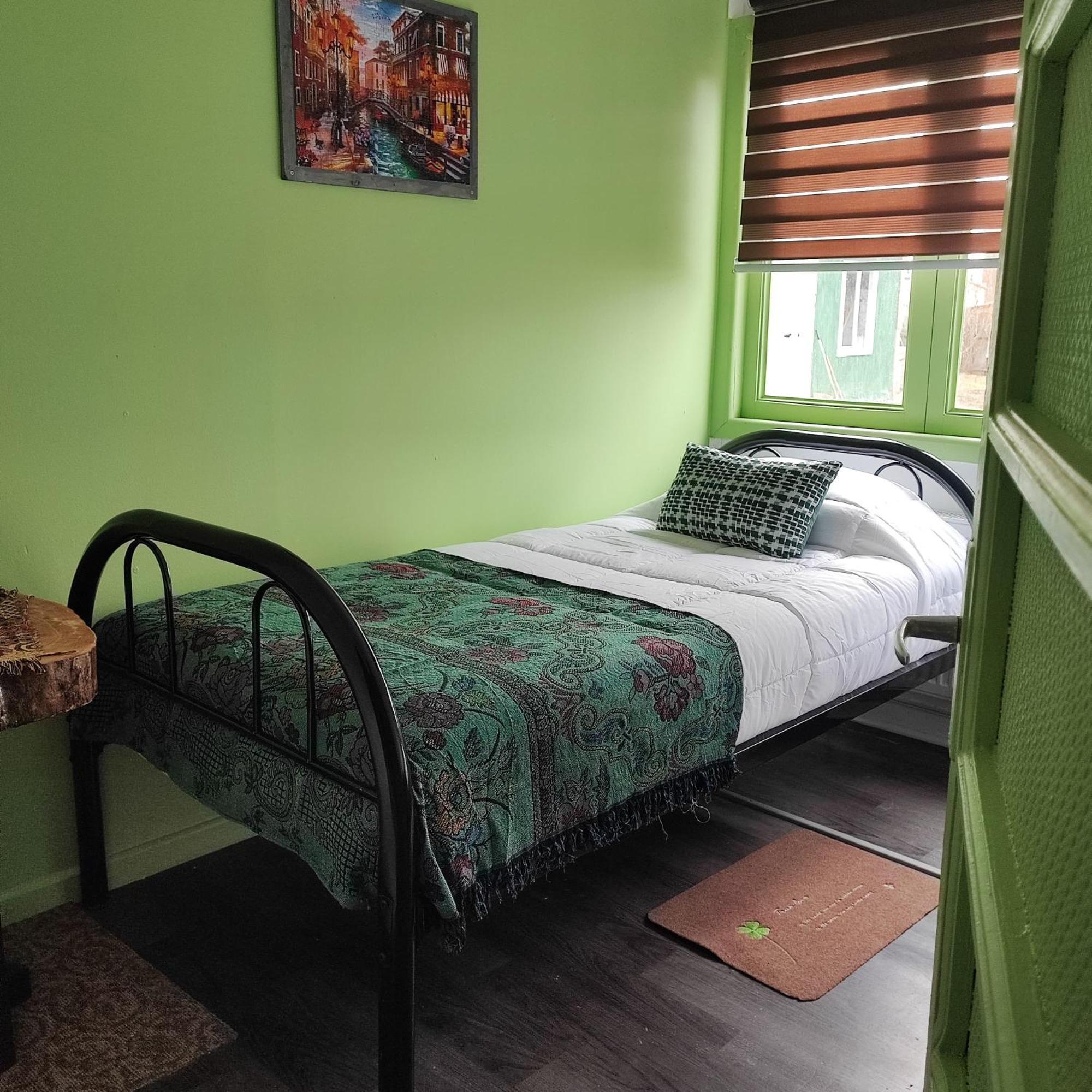 بويرتو ناتالز Hostel Kuntur المظهر الخارجي الصورة