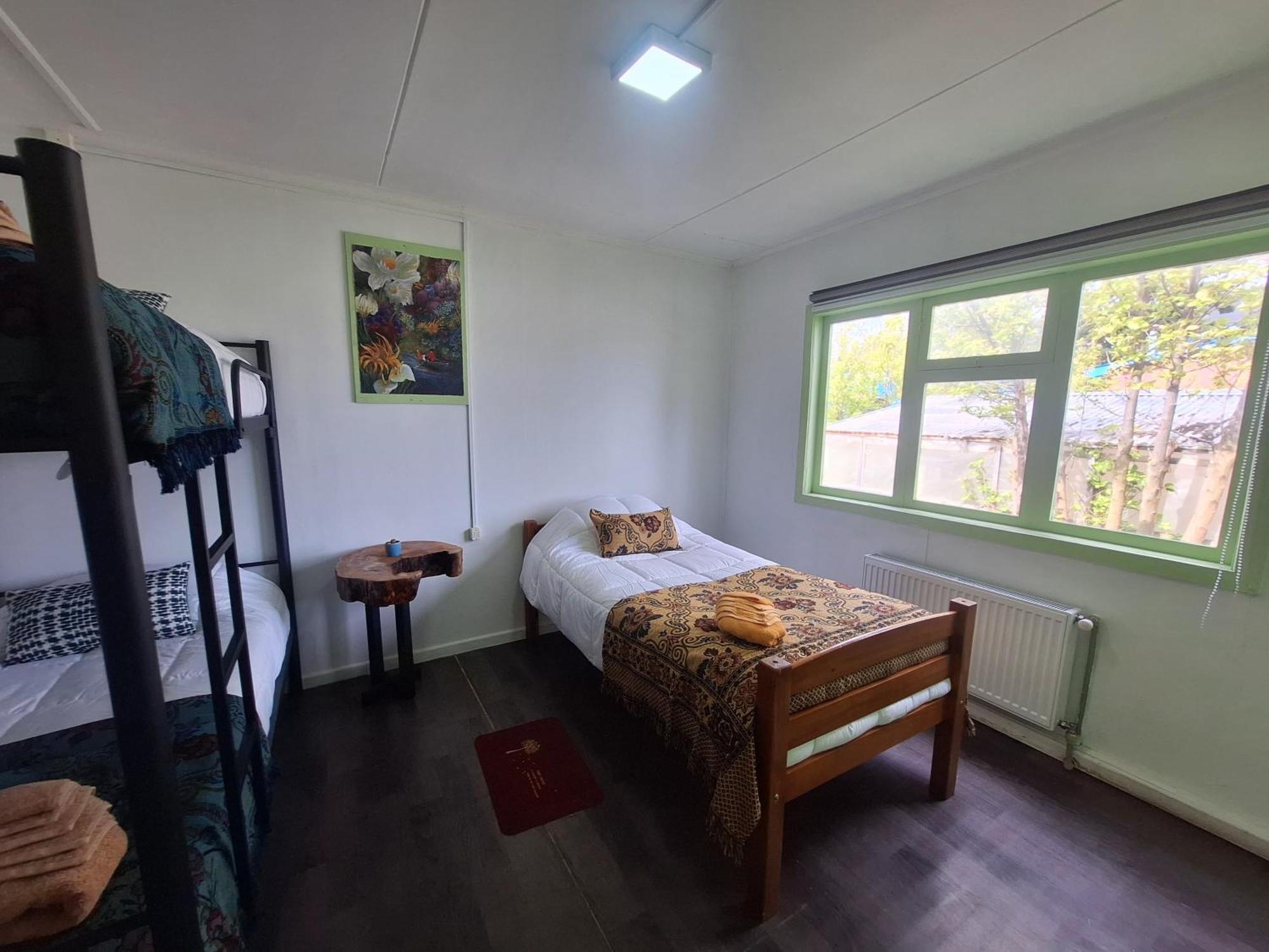 بويرتو ناتالز Hostel Kuntur المظهر الخارجي الصورة
